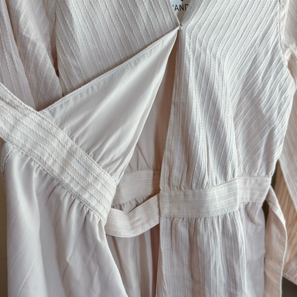 Lost + Wander Mini Wrap Dress Medium in Ivory - Picture 5 of 10